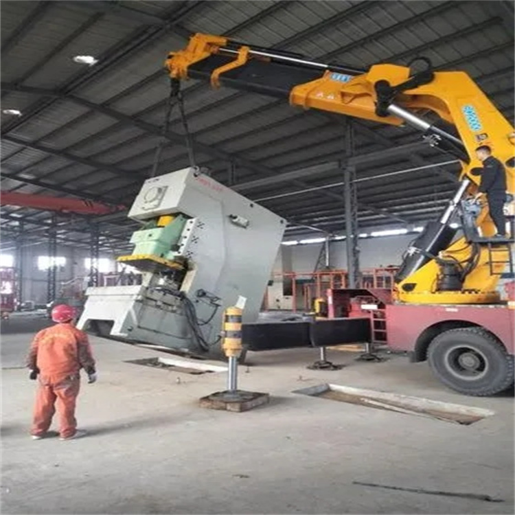 西秀80吨折臂吊车出租附近电话